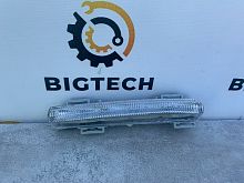 Фара противотуманная левая Mercedes Benz A2049068900