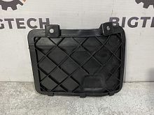 Сервисная крышка переднего правого подкрылка Mercedes Benz R-Class V251 W251 A2518841922