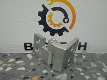 Петля левой двери Mercedes Benz A9737200837