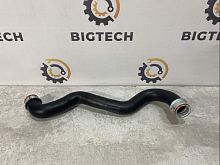 Патрубок ОЖ Mercedes Benz C203 S203 W203 A2035015782