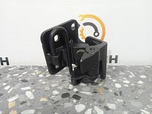 Петля левой двери нижняя  Mercedes Benz Actros MP2 MP3 A0007230441