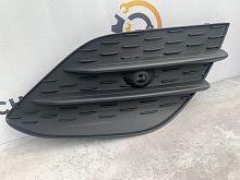Решетка переднего бампера правая Mercedes Benz CLA-Class C118 A1188854401